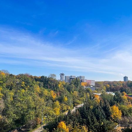 Apartment Lupacova Прага Екстер'єр фото