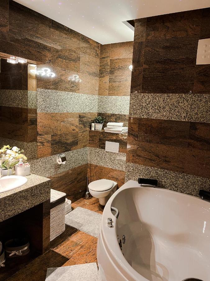 Apartment Lupacova Прага Екстер'єр фото