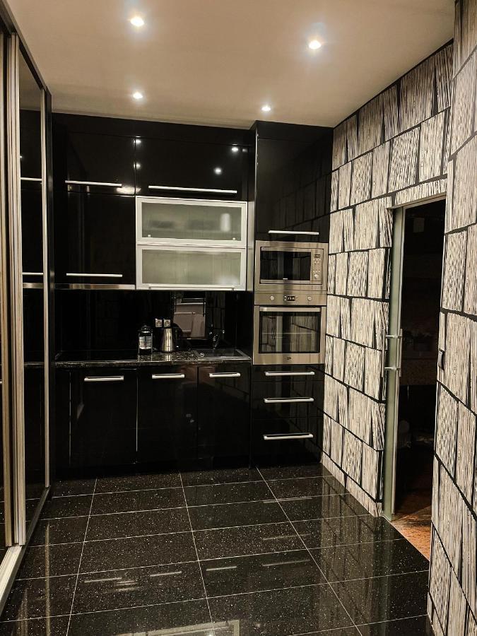Apartment Lupacova Прага Екстер'єр фото